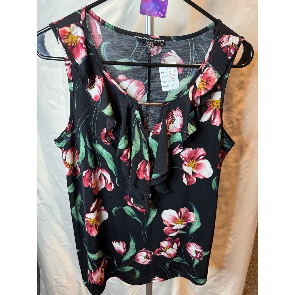 012 Corvia Black Floral Ruffle V-Neck Sleeveless Blouse with Gold Bar Detail S